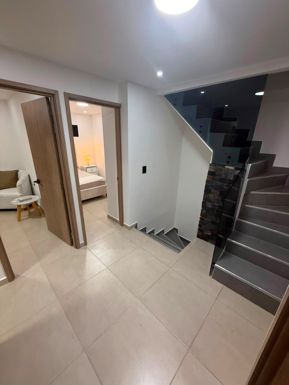 Acceso a las habitaciones